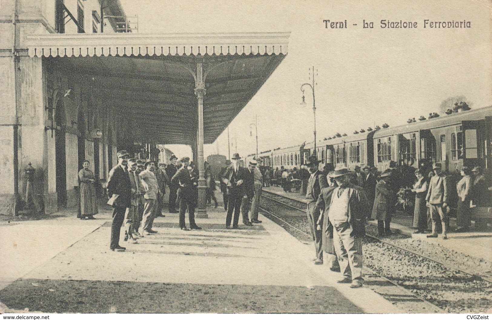 Terni - La Stazione Ferroviario - Terni