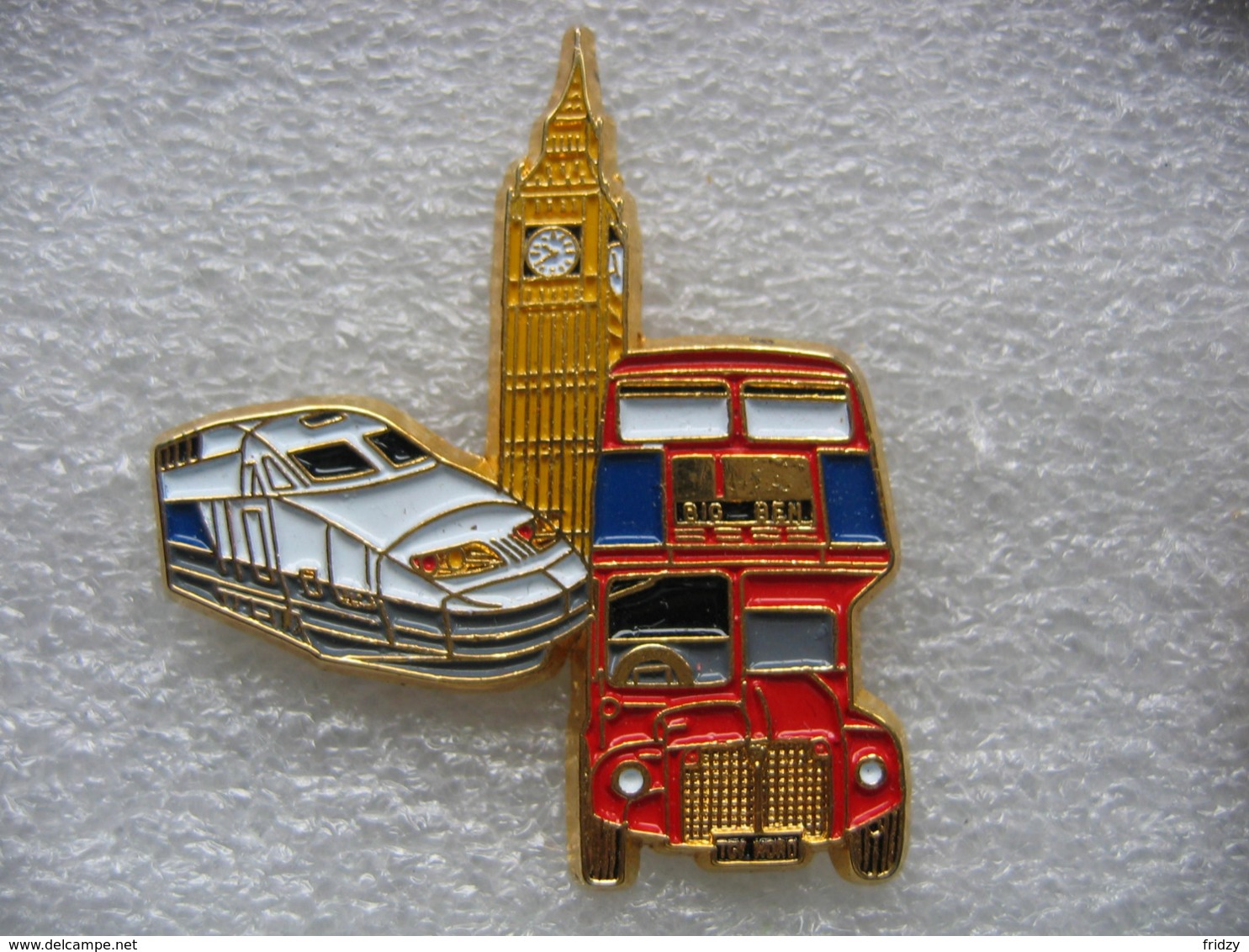 Pin's Voyage à Londres En TGV Puis En Car à 2 étages Londonnien Jusqu'à BIG BEN - TGV