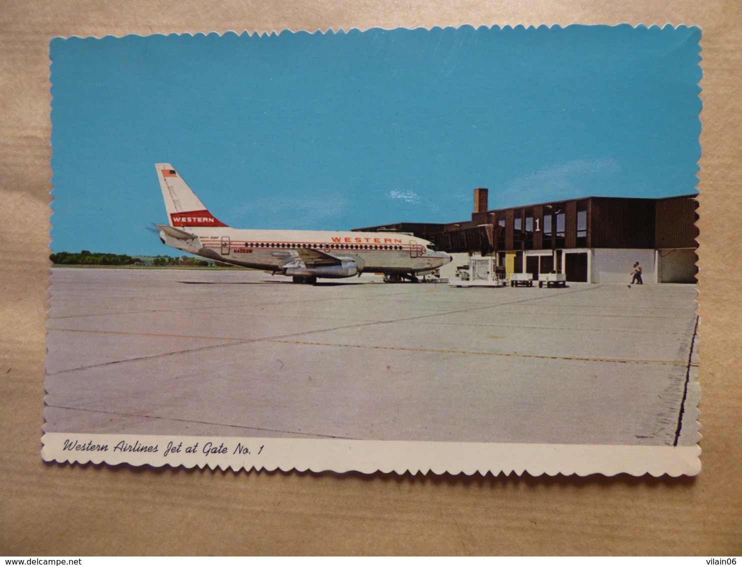 AEROPORT / AIRPORT / FLUGHAFEN    JOE FOSS FIELD SIOUX FALLS SOUTH DAKOTA - Aerodromi