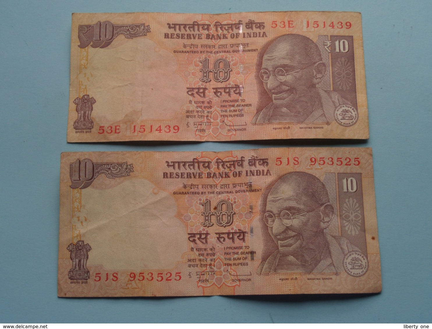 10 ( Ten ) RUPEES : 53E 151439 & 51S 953525 ( Reserve Bank Of India ) ! - Indien