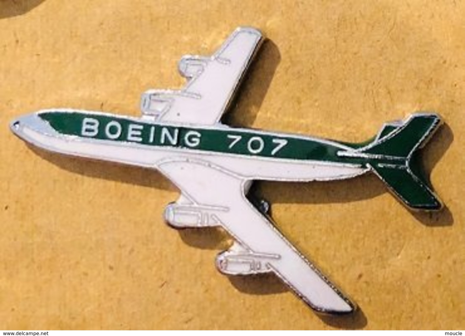 AVION VERT EN BLANC - BOEING 707 - PLANE - FLUGZEUG - FTP -           (22) - Avions