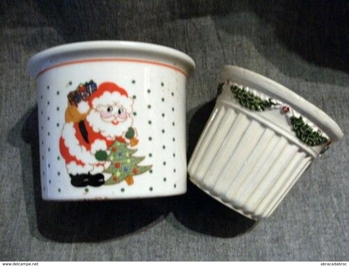 2 Pots Decoratifs Fetes - Noel -- Ceramique - Decorative Items