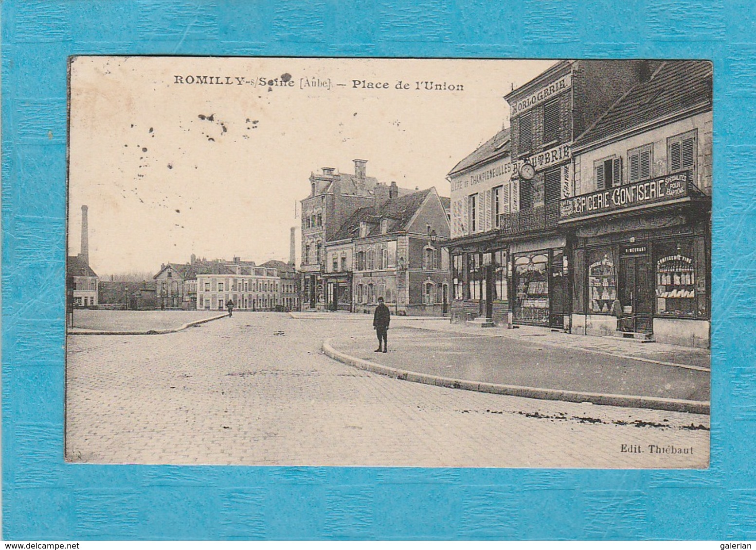 Romilly-sur-Seine. - Place De L'Union. - Épicerie Confiserie. - Romilly-sur-Seine