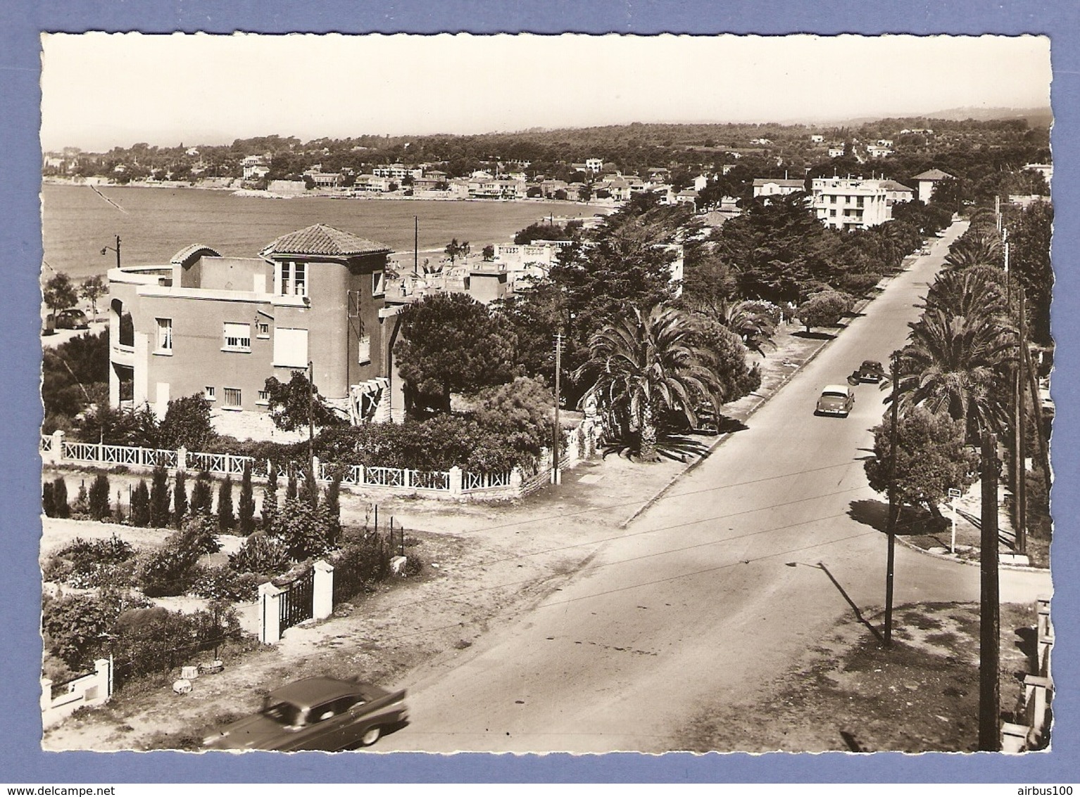 83 - SAINT CYR Sur MER - LES LECQUES - Boulevard Des Pins - Voitures Anciennes - Frassati Tabac Non Circulée - 2 Scans - - Saint-Cyr-sur-Mer