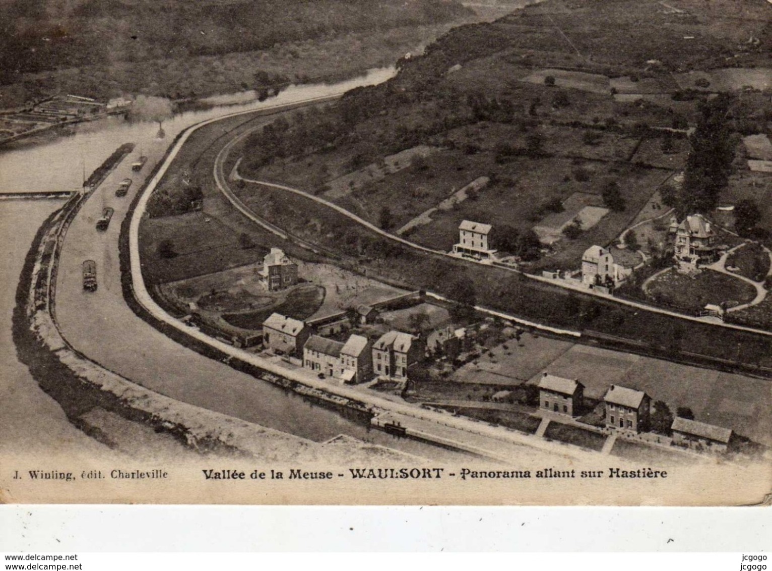 Vallée De La Meuse  WAULSORT  Panorama Allant Sur Hastière.  2 Scans - Hastière