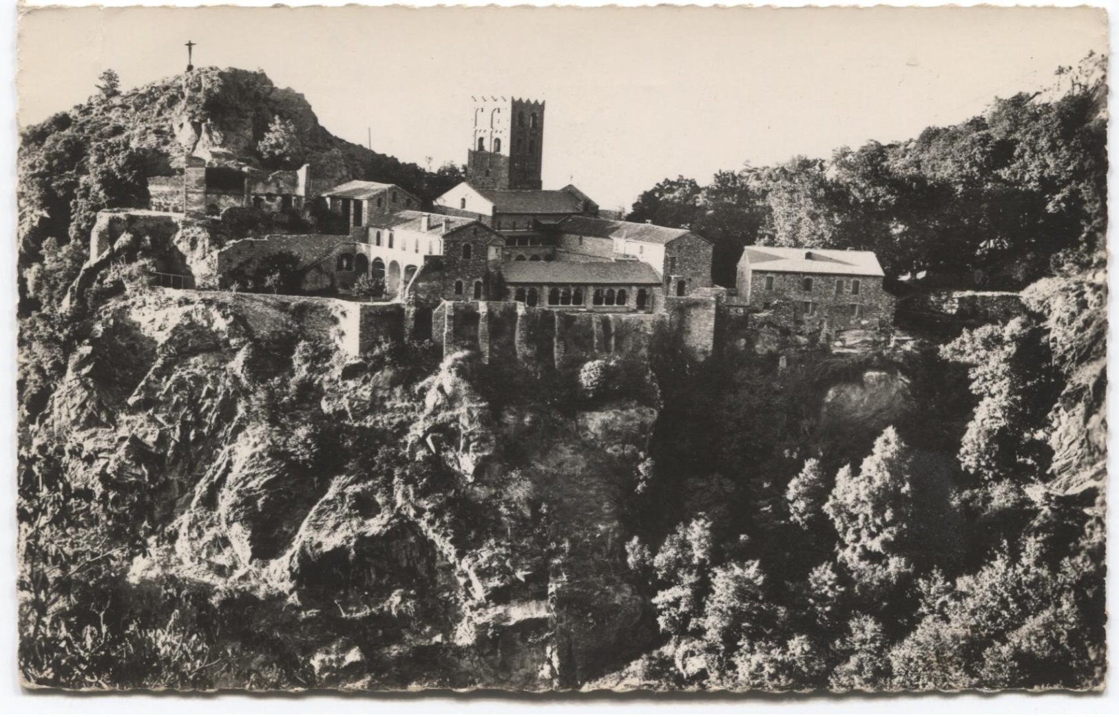 1962 Le Rousillon - Abbaye De St Martin Du Canigou - Le Cloitre - Vue D'ensemble - Ed A L'Hoste 9 - Ref PK21 - Roussillon