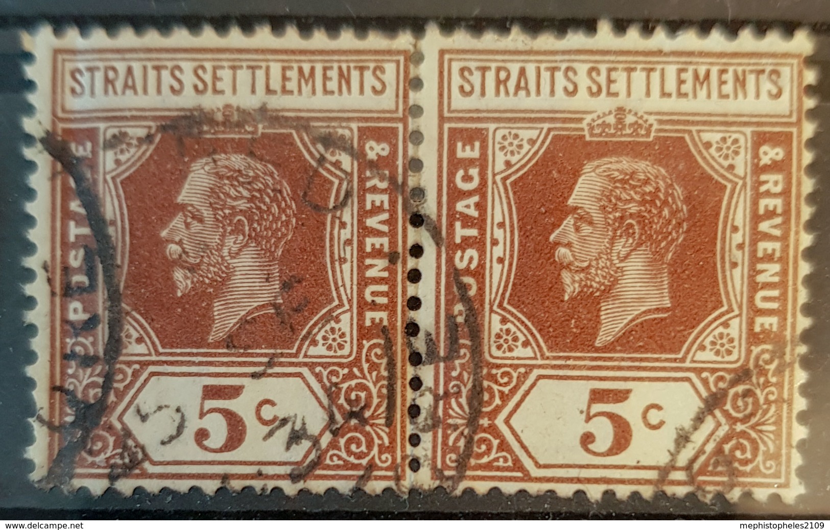 STRAITS SETTLEMENTS 1921/32 - Canceled - Sc# 187 - 5c - Pair! - Straits Settlements
