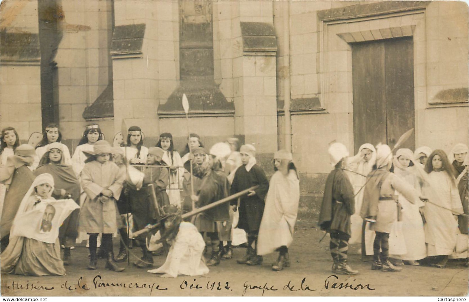 Lot 2 CPA 49 Maine Et Loire La Pommeraye Carte Photo 1922 La Procession Du Christ + Groupe De La Passion - Other & Unclassified