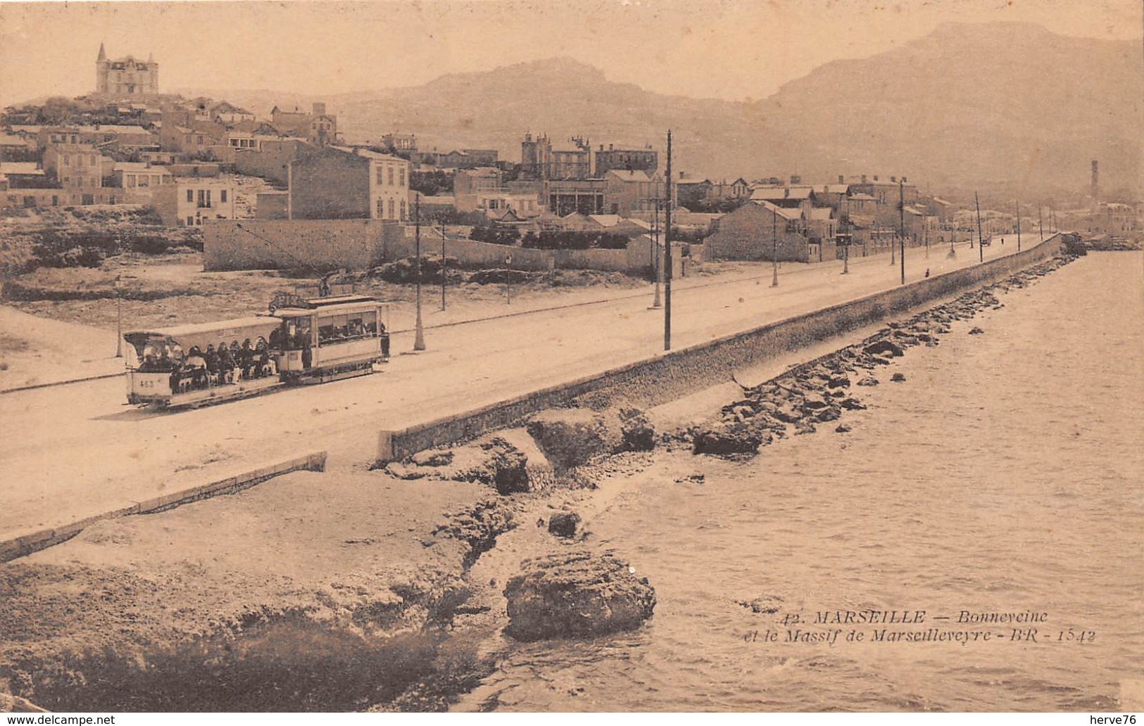 MARSEILLE - Bonneveine Et Le Massif De Marseilleveyre - Unclassified