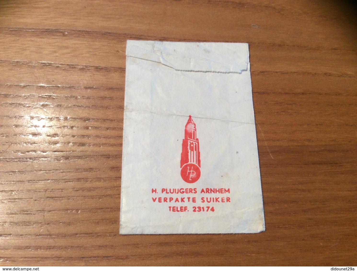 Ancien Sachet De Sucre Pays-Bas "Hotel Café Restaurant Heinink’s Betske - Oldenzaal" - Sugars