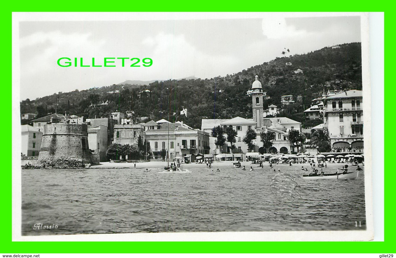 ALASSIO, ITALIE - CIRCULÉE EN 1938 VUE SUR LA VILLE - ED. RIOLFO - - Savona