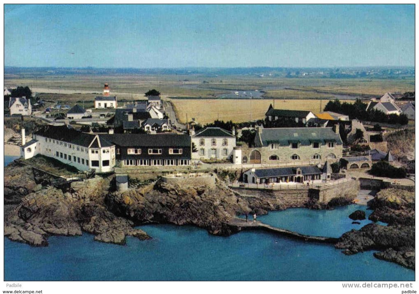 Carte Postale 56. La Pointe De Pen-Lan  Hotel Roche-Vilaine Vue D'avion Trés Beau Plan - Altri & Non Classificati