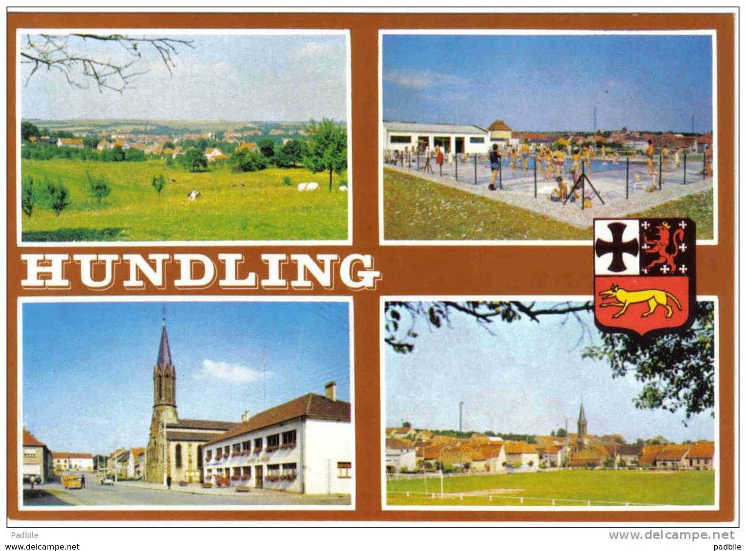 Carte Postale 57. Hundling  Terrain De Football  Piscine Rue Principale Trés Beau Plan - Altri & Non Classificati