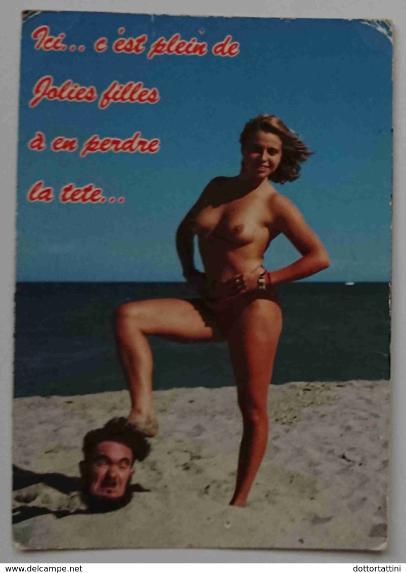 HUMOR - Humour Plage - Sexy / Nu Femme Nue / Seins Nus / Pin Up Girl / Topless -   Vg - Humor