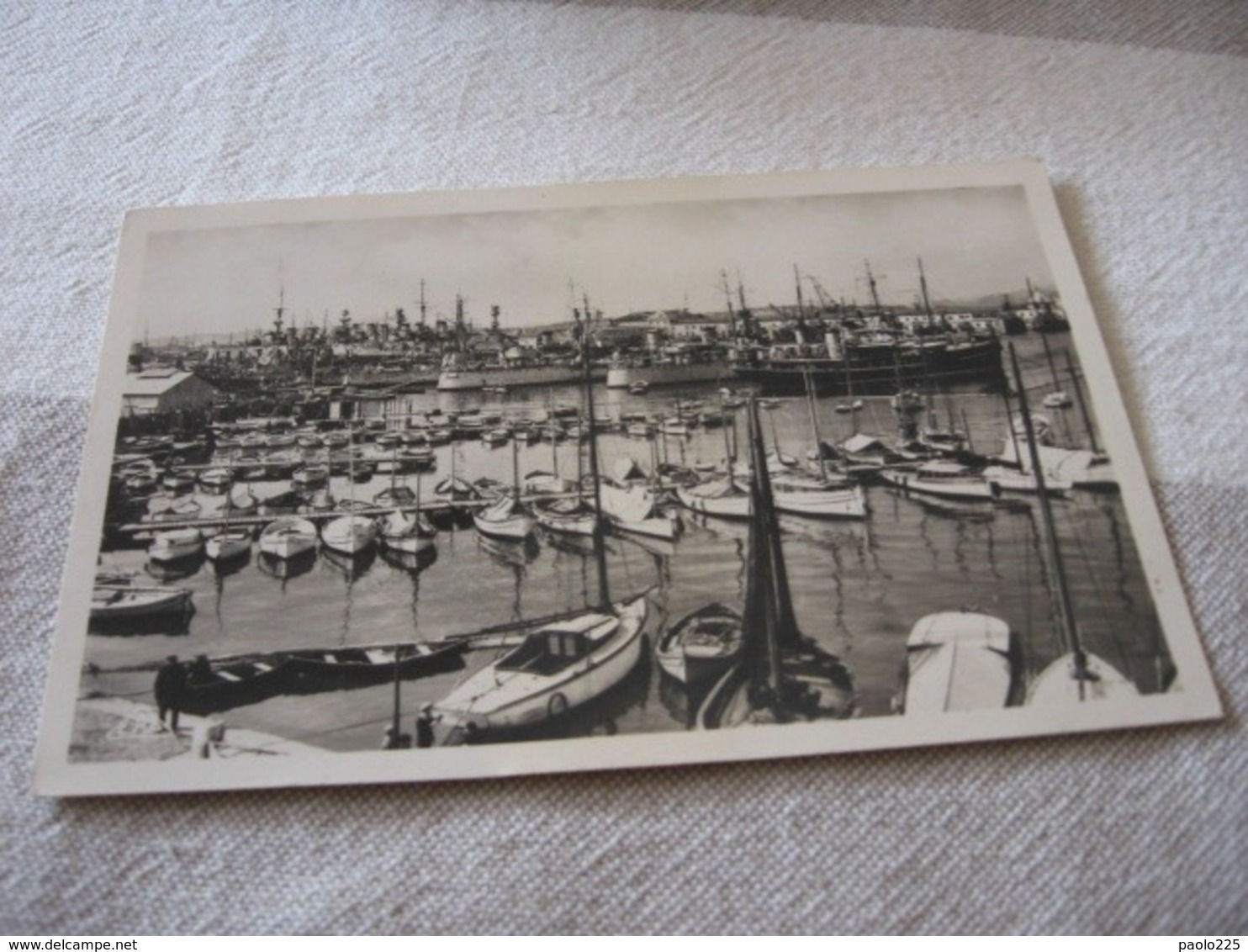 TOULON - VUE SUR LE PORT -  BN VG - Toulon