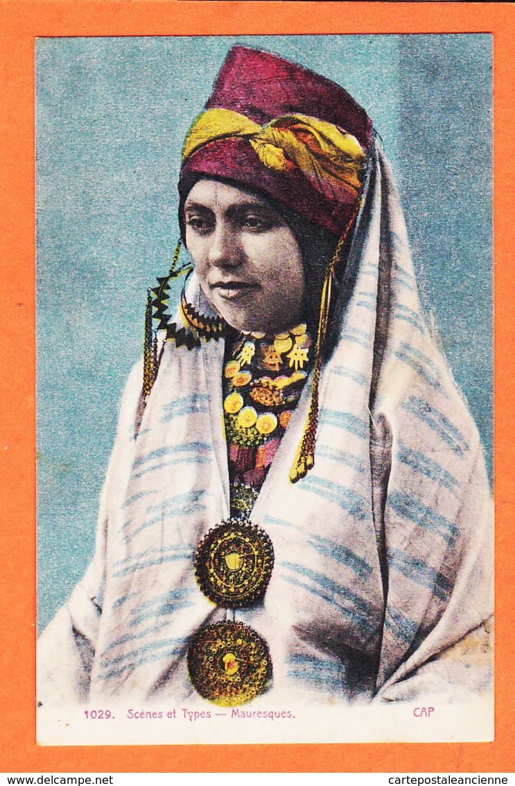 VARA054 Ethnic SCENES Et TYPES Algérie ? Maroc ? Jeune Femme MAURESQUES 1910s CAP 1029 - Scènes & Types