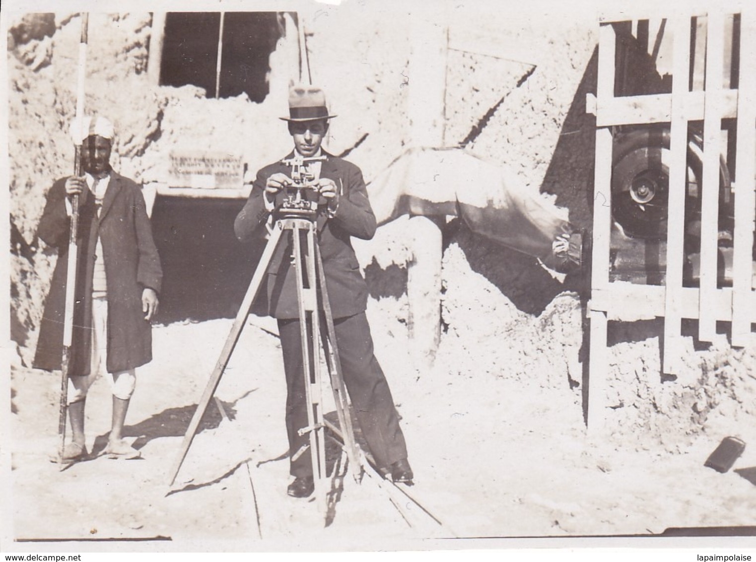 Photographie  Ingénieur Géomètre Mr Robert Villadier Construction Du Chemin De Fer Fez A Oudjda  1930 ( Ref 191387) - Berufe