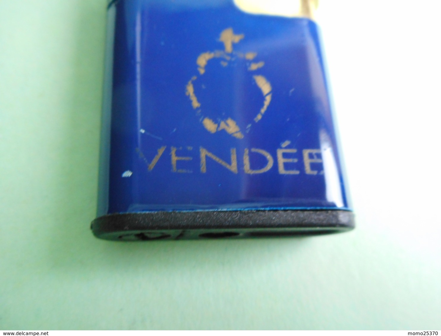 BRIQUET Vendée LIGHTER Feuerzeug ENCENDEDOR ACCENDINO AANSTEKER  ライター 打火机 léttari Ljusare αναπτήρας vžigalnik Sytytin - Sonstige & Ohne Zuordnung