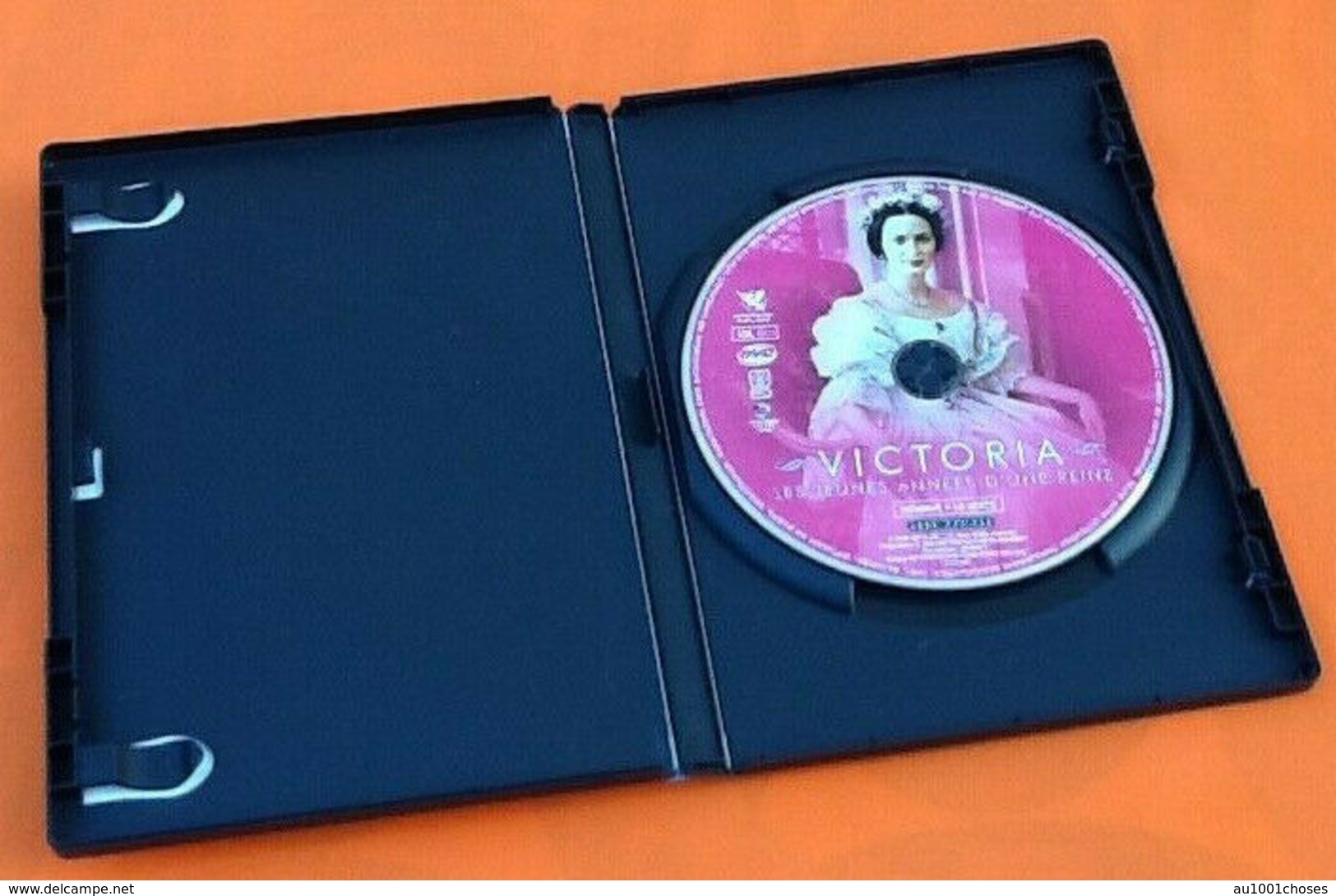 DVD Victoria  Les Jeunes Années D' Une Reine De Jean-Marc Vallée Avec Emily Blunt, Rupert Friend, Paul Bettany - Autres & Non Classés