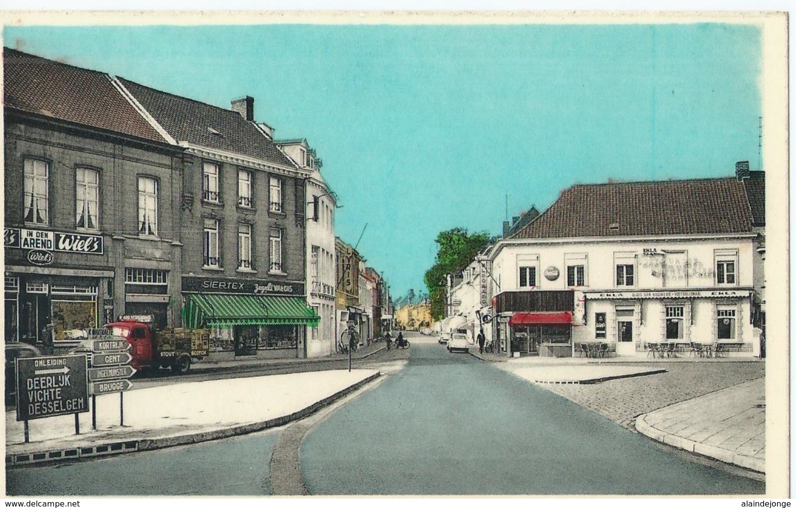 Waregem - Markt En Oscar Verschuerenstraat - Café In Den Arend - Uitg. L. Vermeersch - Artcolor - Waregem