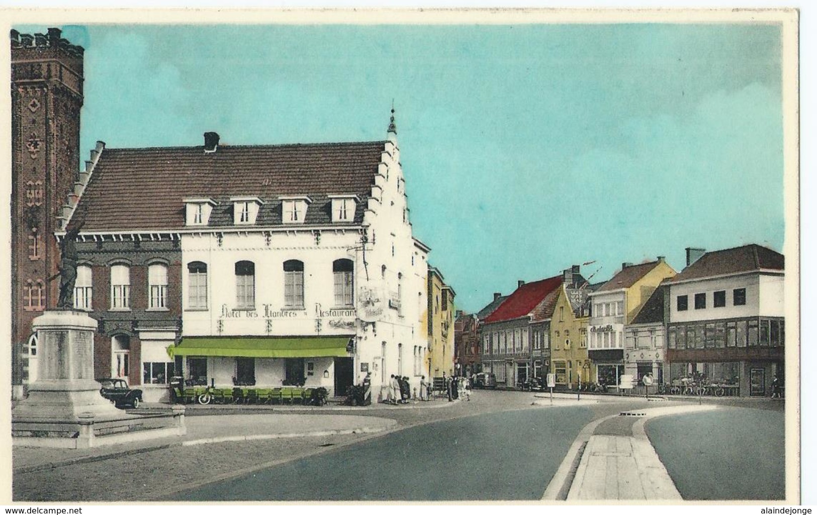 Waregem - Markt En Keukeldamstraat - Hôtel Des Flandres - Uitg. L. Vermeersch - Artcolor - Waregem