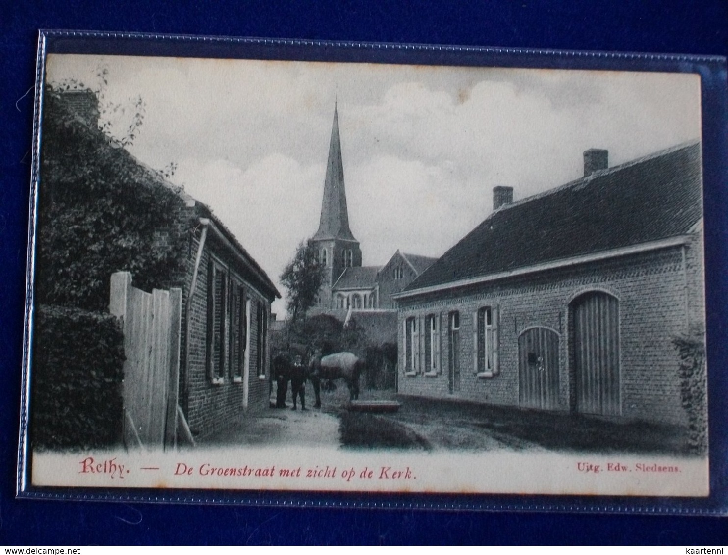 RETIE  Groenstraat Met Zicht Op De Kerk - Retie