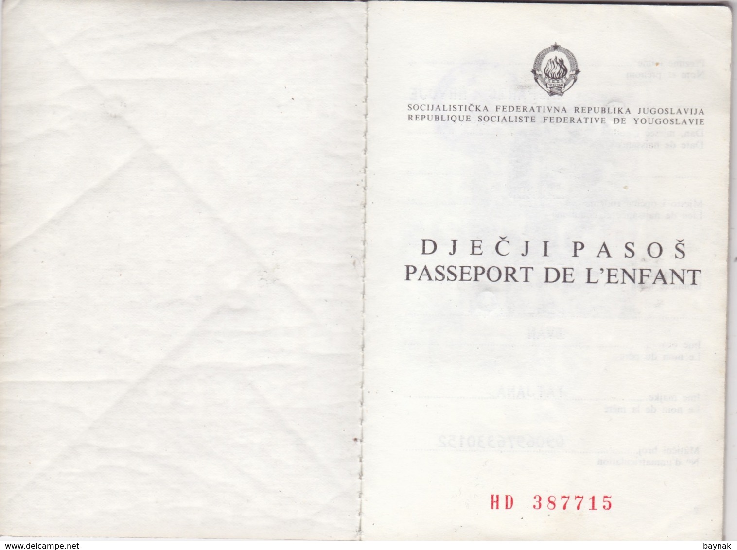 Q54  --  SFR  YUGOSLAVIA  ---   JUGOSLAVIJA  --   PASSPORT    --  1990  --   PASSEPORT DE L `ENFANT  --   BOY, 14 YEAR - Historical Documents