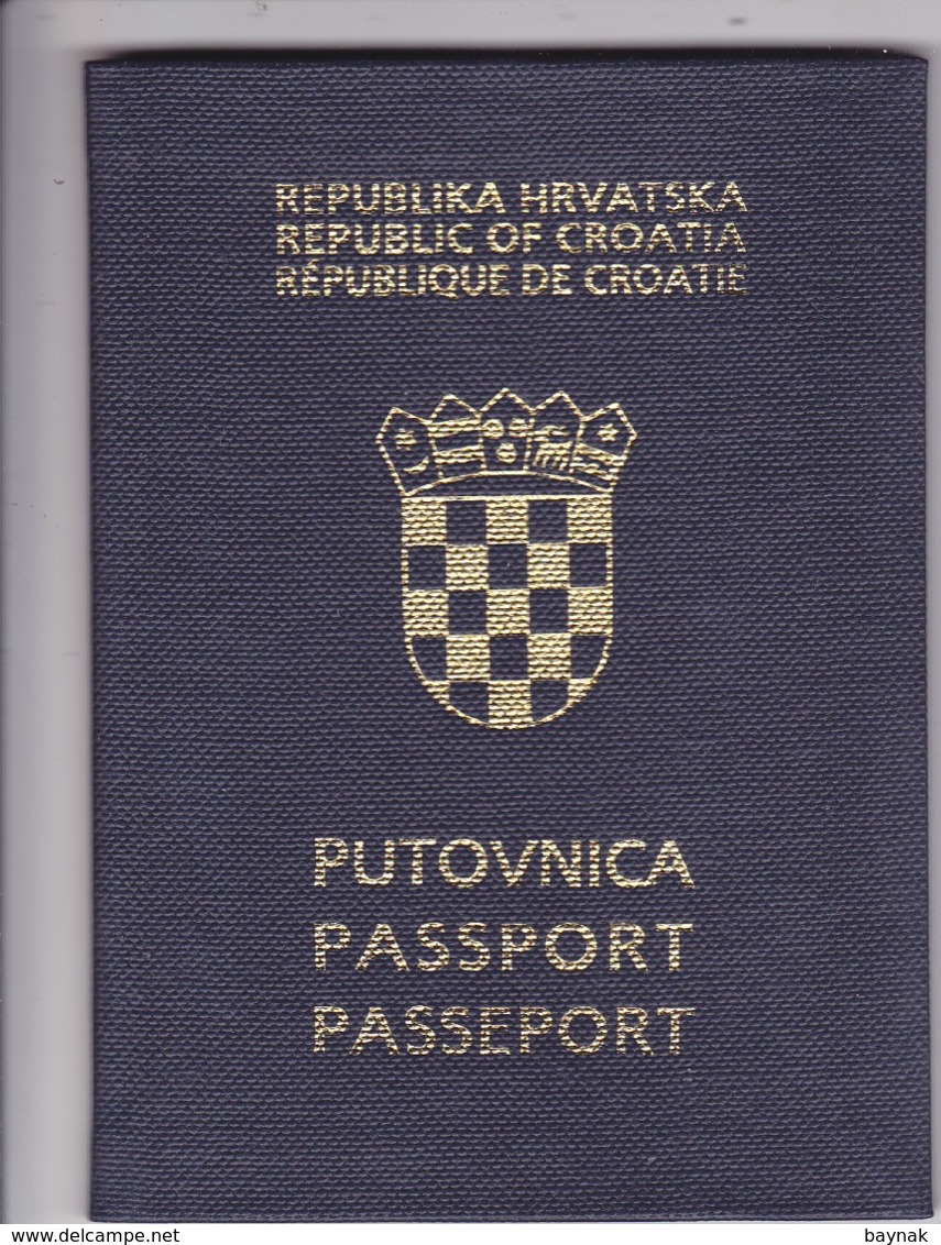 C56  --  PASSPORT  --   CROATIA  --  I.  MODEL  --  1995  --   GENTLEMAN - Historische Dokumente