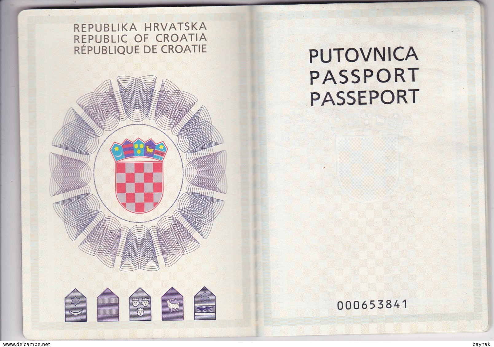 PASSPORT  --   CROATIA  --   II.   MODEL  --  2001  --  GENTLEMAN - Historische Dokumente