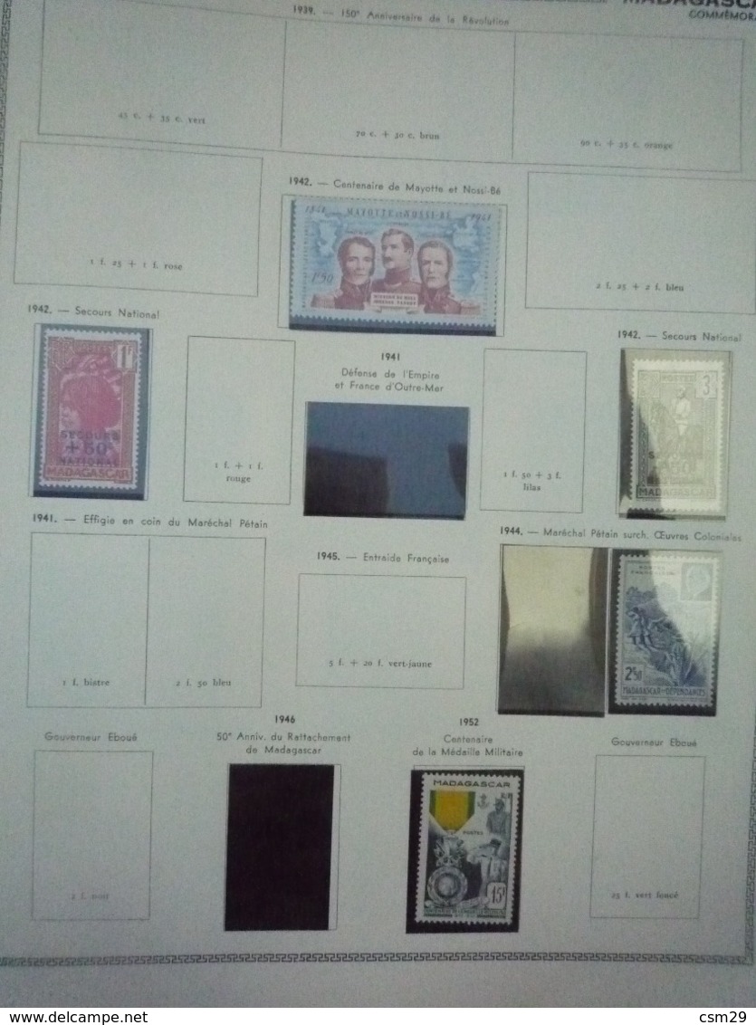 Collection en Album Colonies Françaises  Indochine à Mong-Tzeu - A compléter -  68 scans