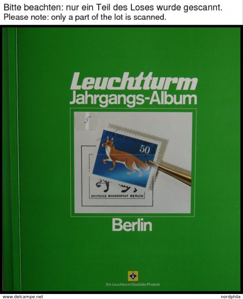 SAMMLUNGEN **, Bis Auf Mi.Nr. 231 In Den Hauptnummern Komplette Postfrische Sammlung Berlin Von 1960-74 In 9 Leuchtturm  - Colecciones