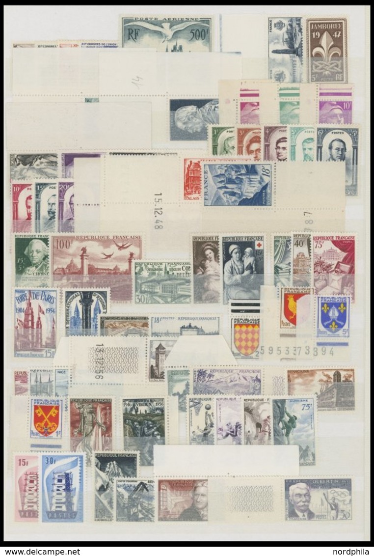 SAMMLUNGEN **, Postfrische Teilsammlung Frankreich Von 1945-60 Mit Mittleren Ausgaben, U.a. Mi.Nr. 782, 1120, 1132-34, P - Colecciones Completas