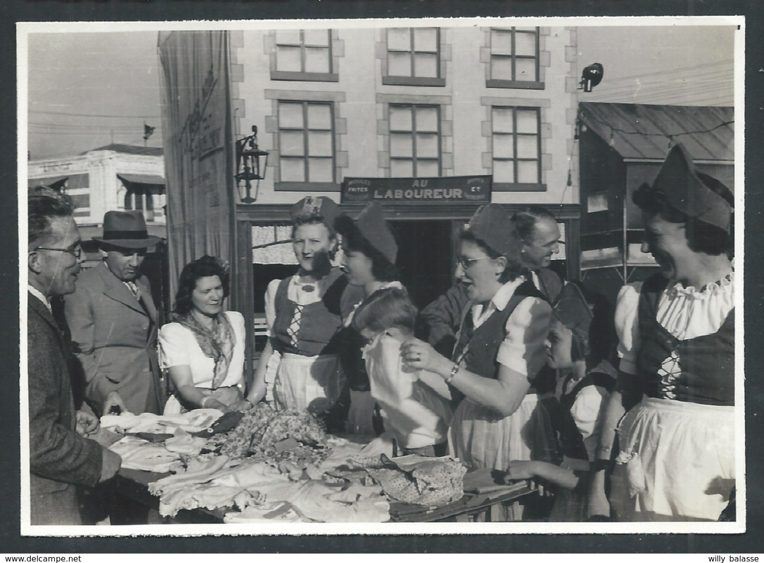 +++ PHOTO Propagande - Afrique - Congo Belge - ELISABETHVILLE - LUBUMBASHI - Kermesse Exposition - 1945  // - Lubumbashi