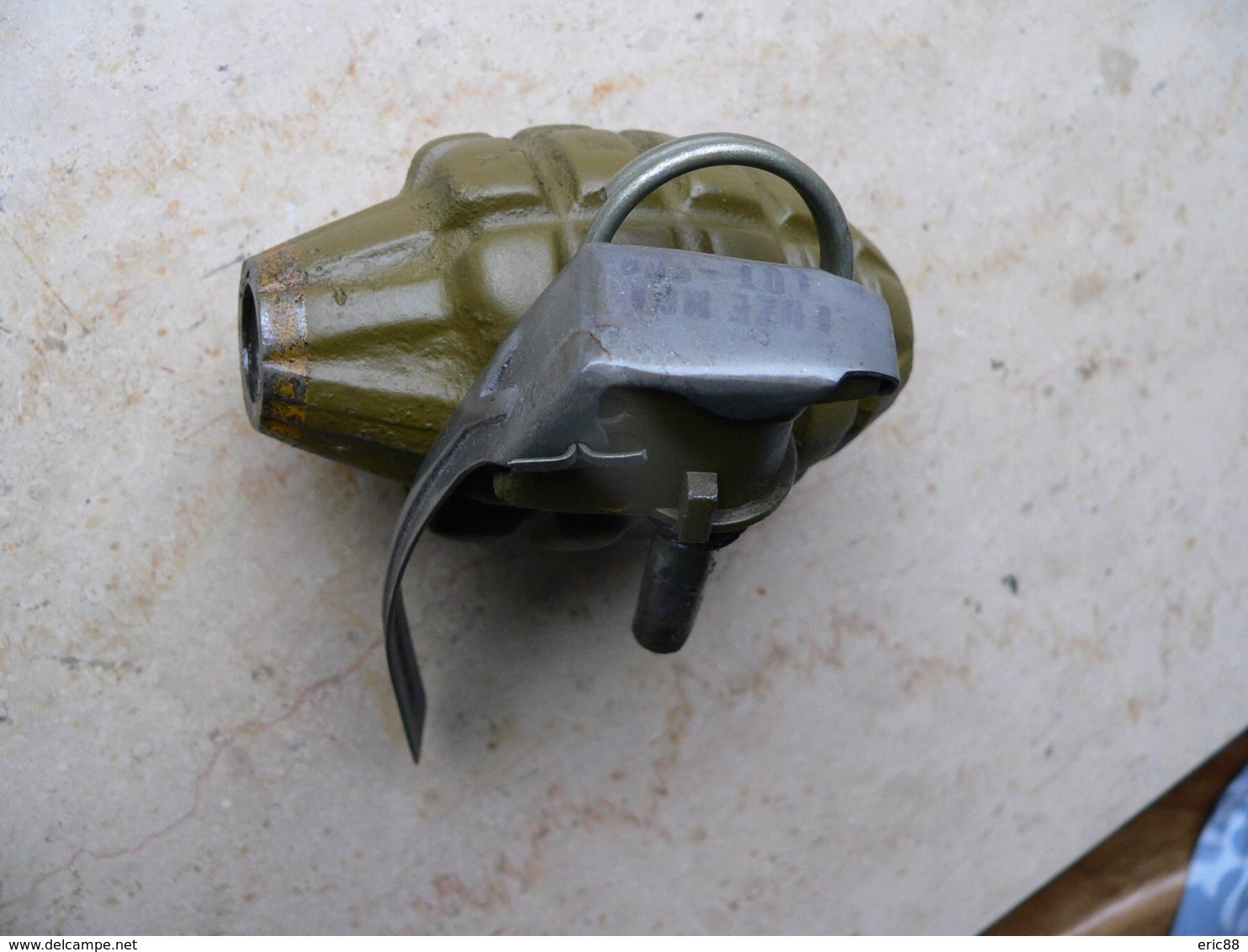 Grenade US Mk2 Ww2 Neutralisée - Armes Neutralisées