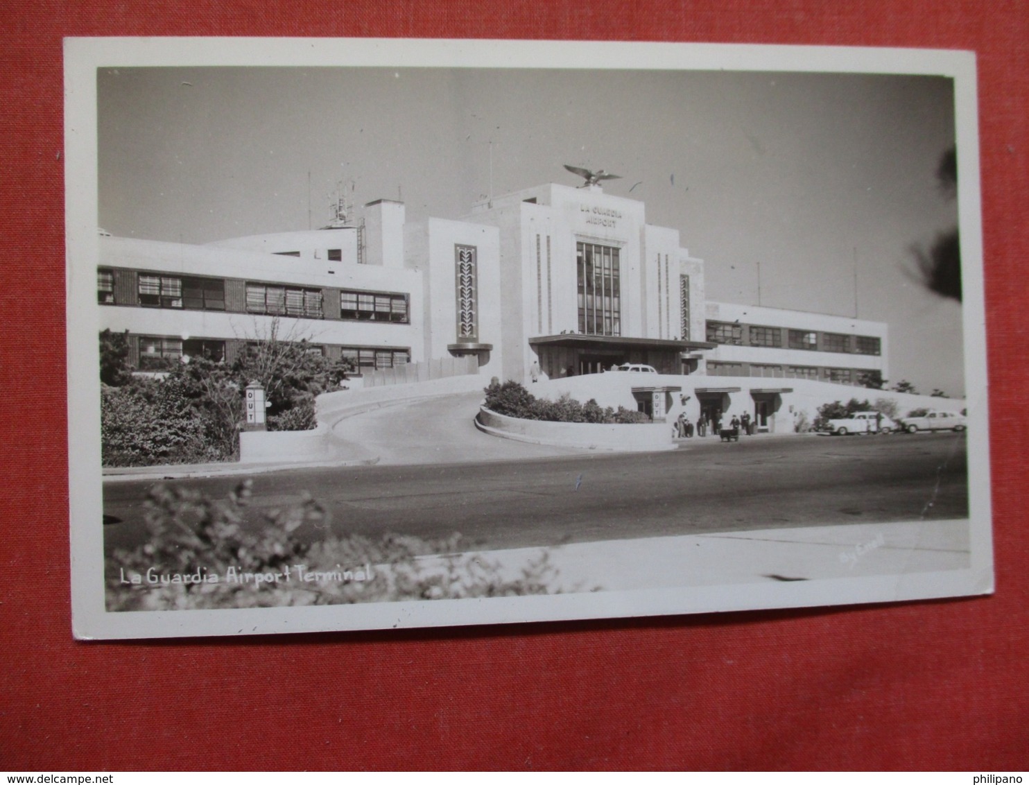 - New York > New York City > Airports  RPPC  La Guardia  Right Bottom Crease >   Ref 3714 - Aéroports