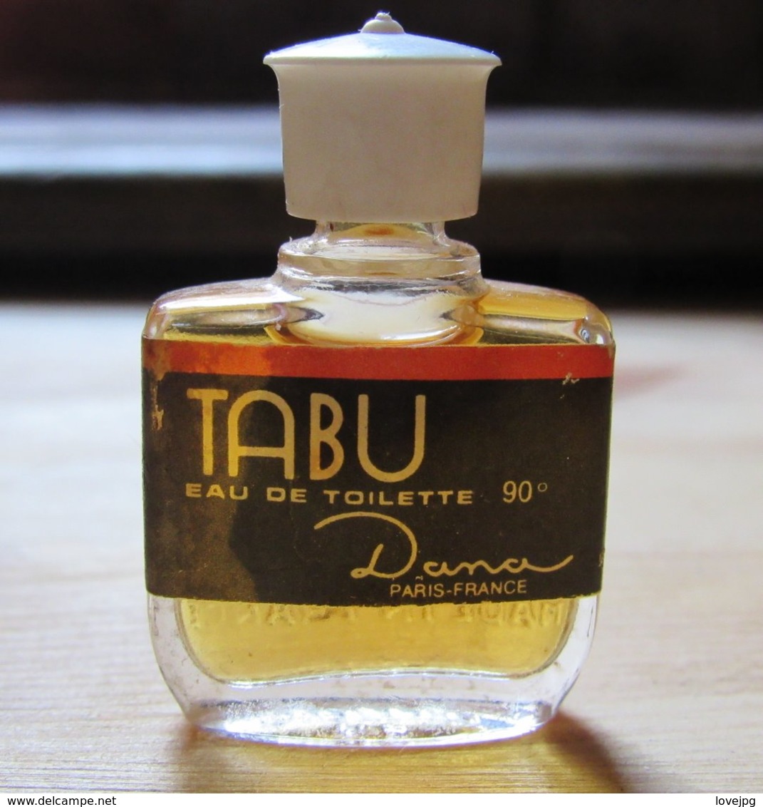 Miniature De Parfum  TABU DE DANA Etiquette Un Peu Tachée - Non Classés