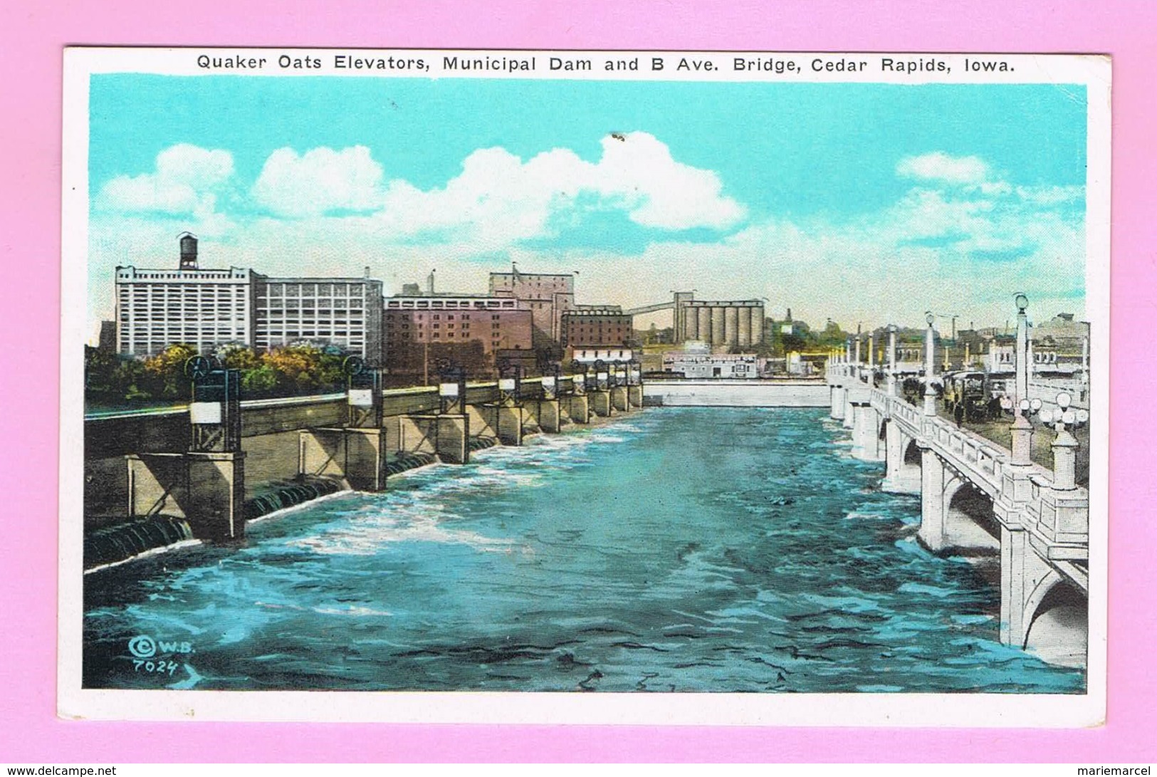 U.S.A. IOWA. CEDAR RAPIDS.  QUAKER OATS ELEVATORS, MUNICIPAL DAM AND B AVE. - Cedar Rapids