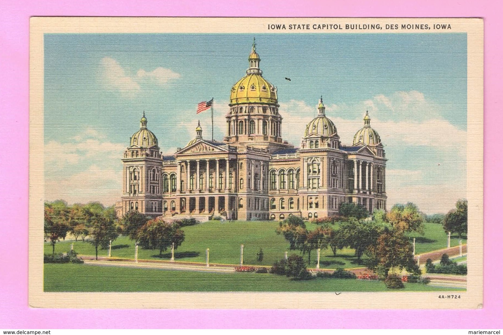 U.S.A. IOWA. CEDAR RAPIDS.  IOWA STATE CAPITOL BUILDING, DES MOINES. - Cedar Rapids