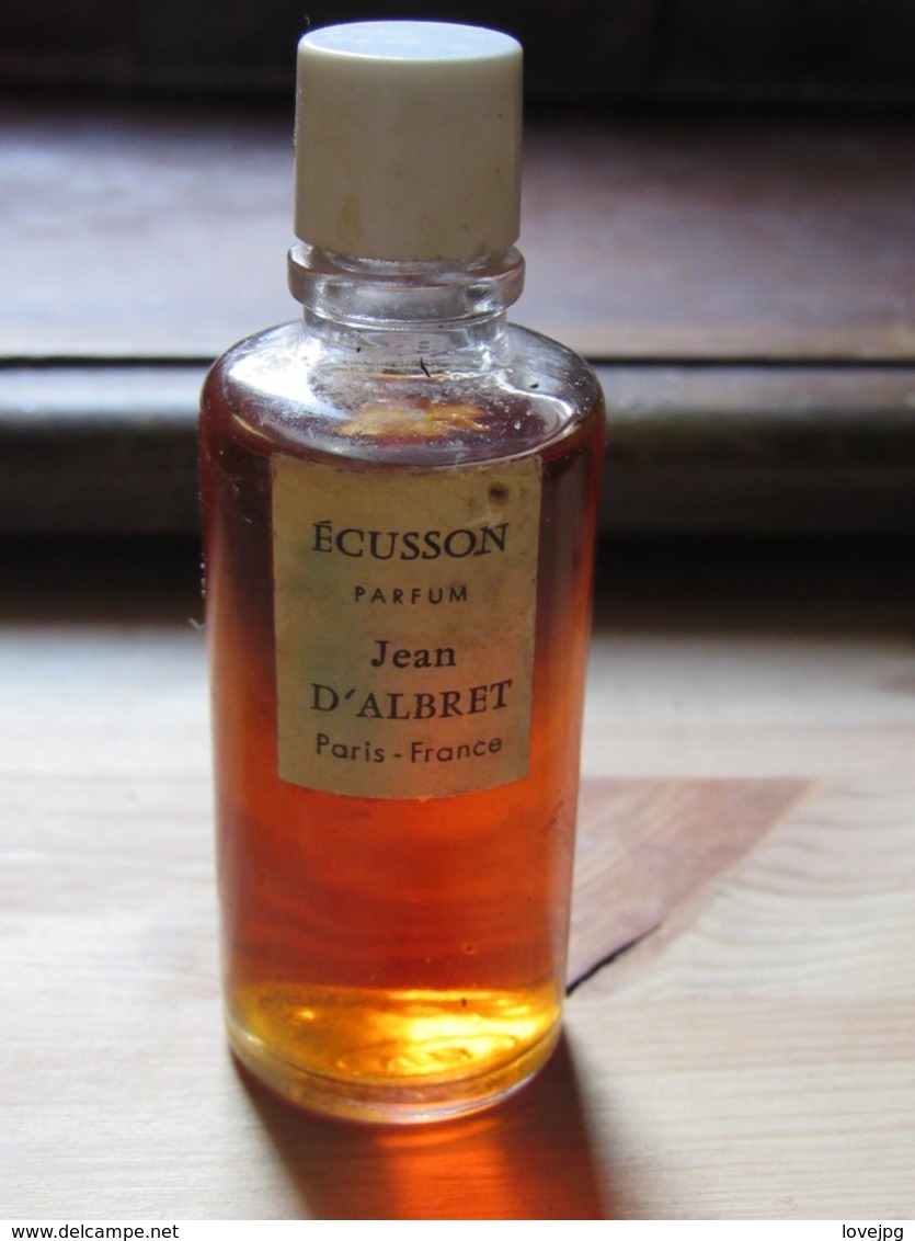 Petit Flacon De PARFUM Testeur Ecusson De JEAN D'ALBRET 30ML PLEIN - Non Classés