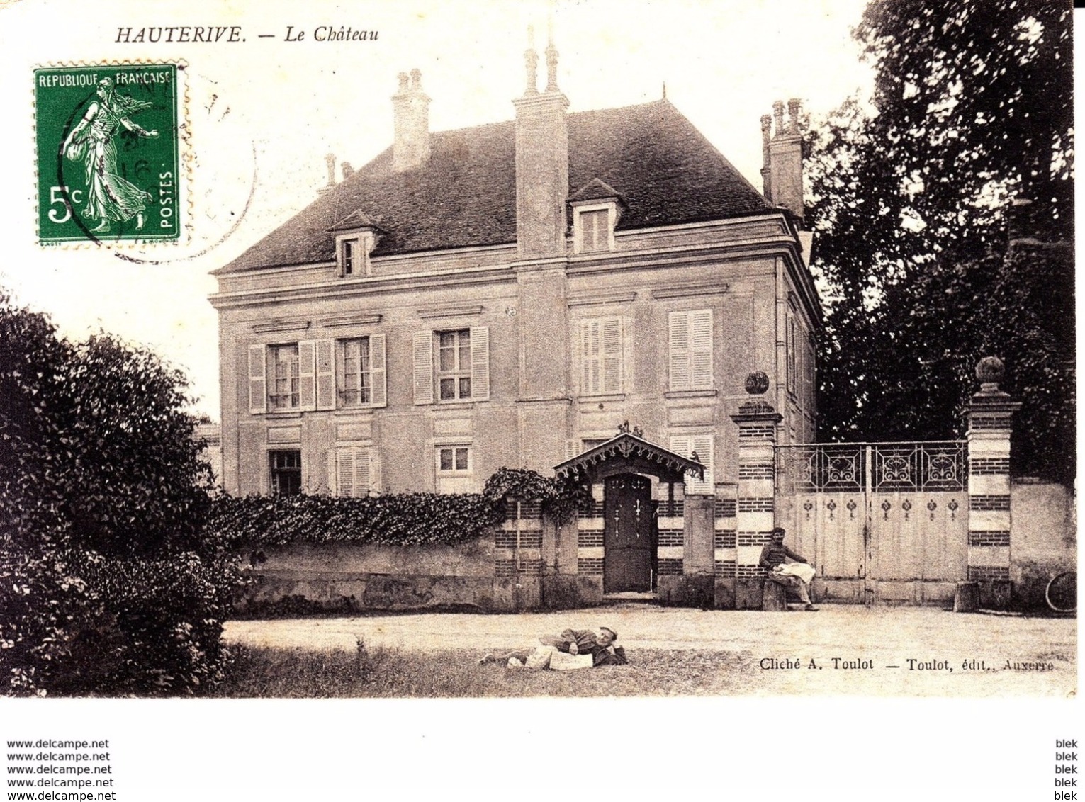 89.  Yonne :  Hauterive : Le Chateau . - Altri & Non Classificati