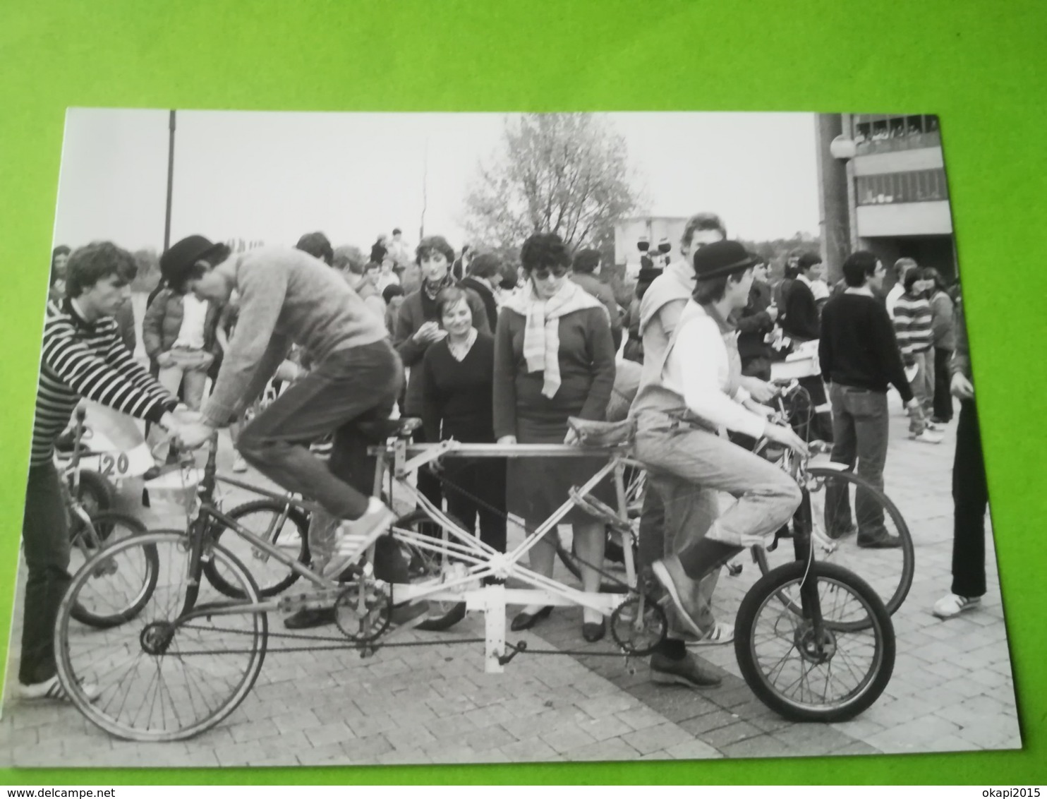 VÉLO BICÉPHALE VÉLO ÉTUDIANTS DROIT U. L. B AUX 24 HEURES VÉLO LOUVAIN - LA - NEUVE LEUVEN BRABANT FLAMAND BELGIQUE - Leuven