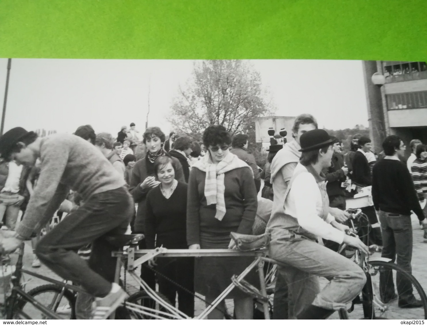 VÉLO BICÉPHALE VÉLO ÉTUDIANTS DROIT U. L. B AUX 24 HEURES VÉLO LOUVAIN - LA - NEUVE LEUVEN BRABANT FLAMAND BELGIQUE - Leuven