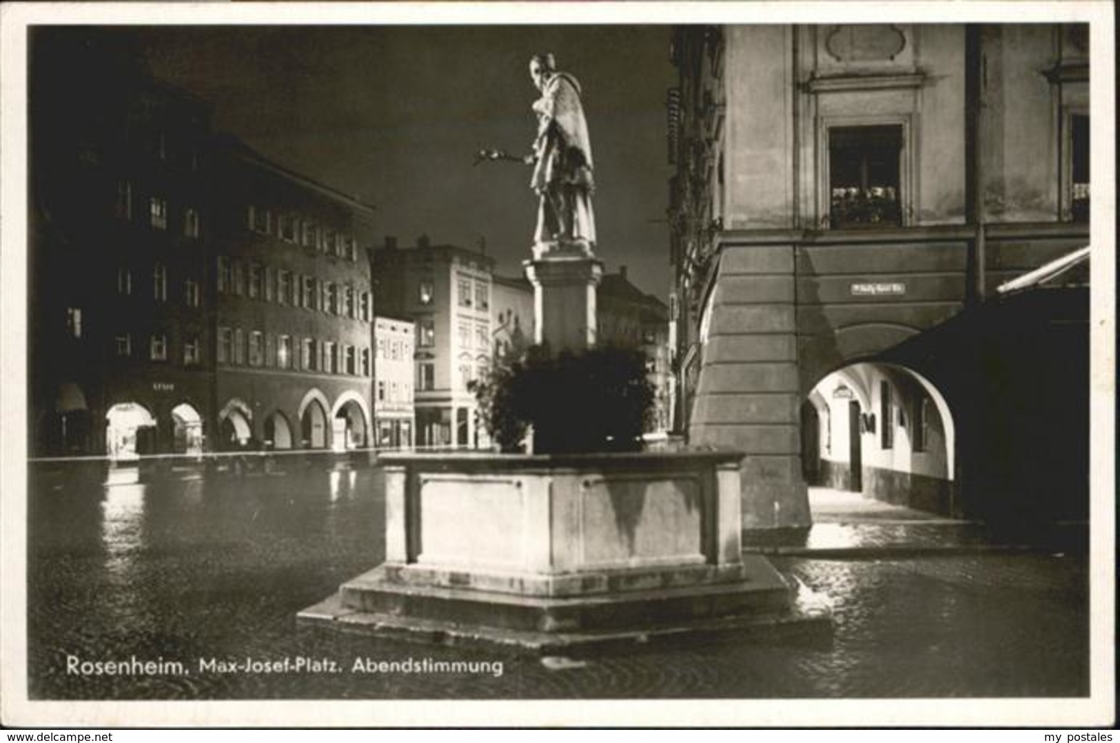 40992321 Rosenheim Bayern Max Josef Platz Brunnen Rosenheim - Altri & Non Classificati