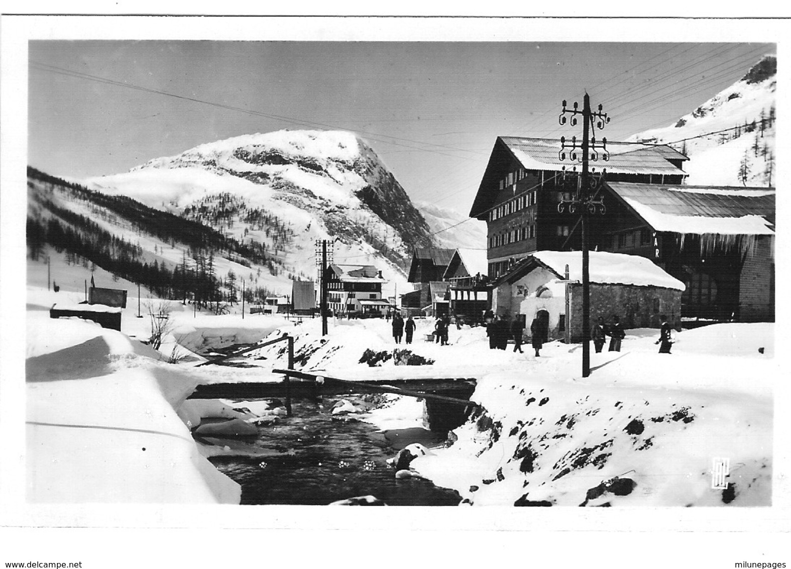 73 SAVOIE  Tarentaise VAL D'ISERE Les Hôtels Et L'Isère Sous La Neige - Val D'Isere