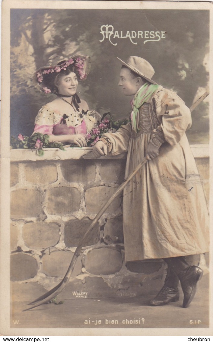 COUPLES. CPA COLORISEE. COUPLE. SÉRIE COMPLÈTE DE 6 CARTES.  " MALADRESSSE ".PHOTO WALERY ANNEE 1905 + TEXTE - Coppie