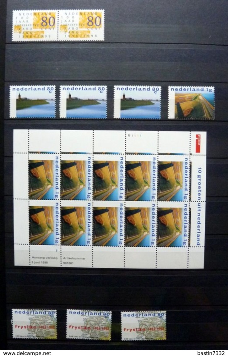 Netherlands/Pays Bas/Holanda collection in 3 stockbooks with booklets/MSheets MNH/Postfris/Neuf sans charniere