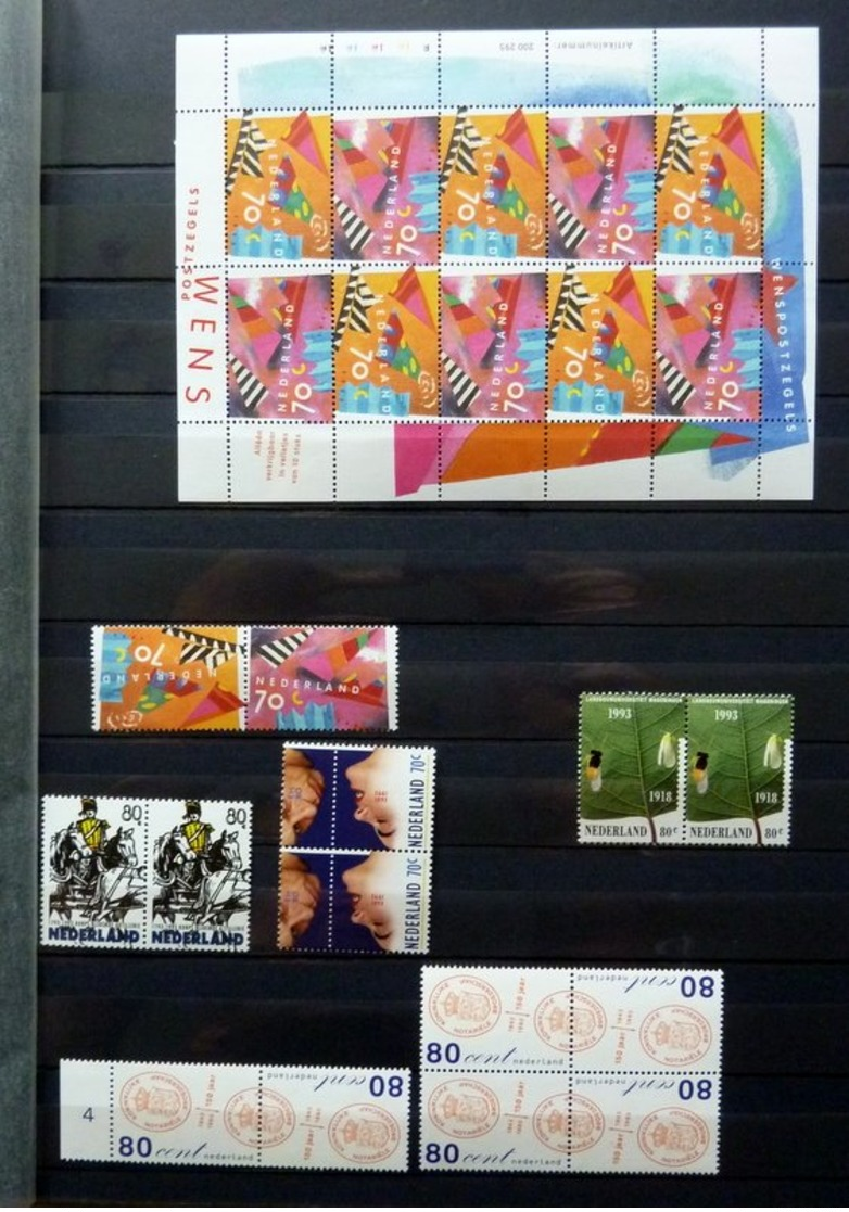 Netherlands/Pays Bas/Holanda collection in 3 stockbooks with booklets/MSheets MNH/Postfris/Neuf sans charniere