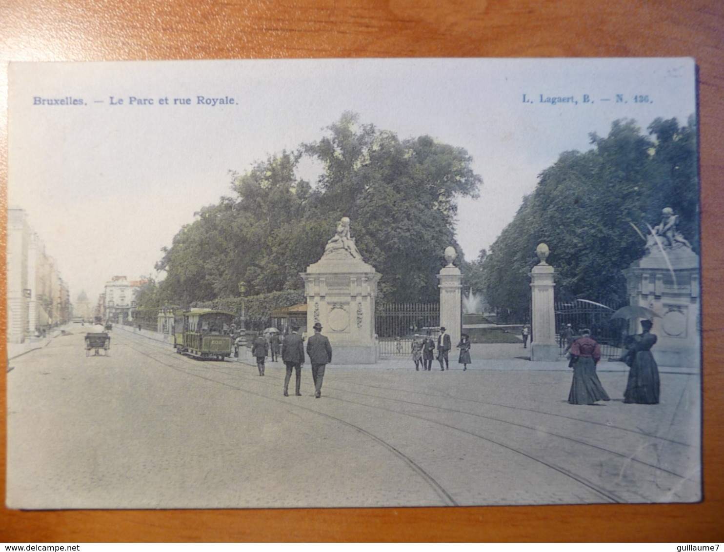 CPA- Bruxelles, Parc Et Rue Royale - Animée - Tramway Tram N° 608 - Circulée - Cachet Marbache 1907 - Parks, Gärten
