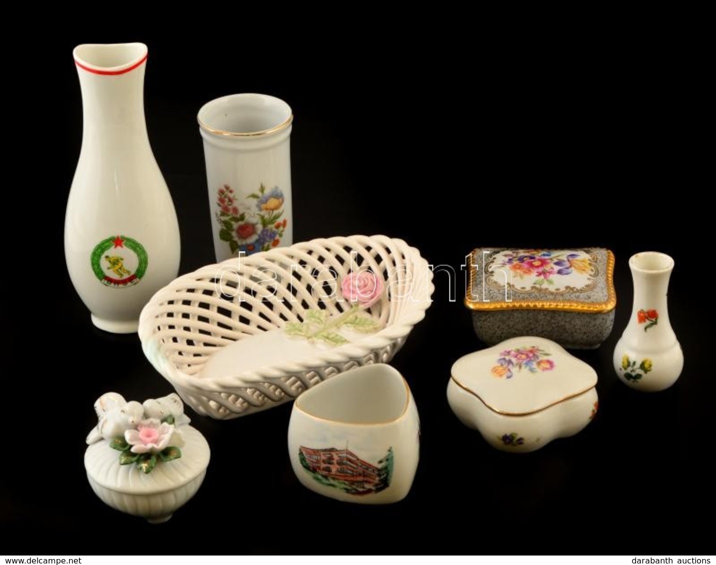 Porcelánt Kis Tárgyak, Nagy Része Jelzett, Apró Kopásnyomokkal, 12×8-15×13 Cm, összesen: 8 Db - Other & Unclassified