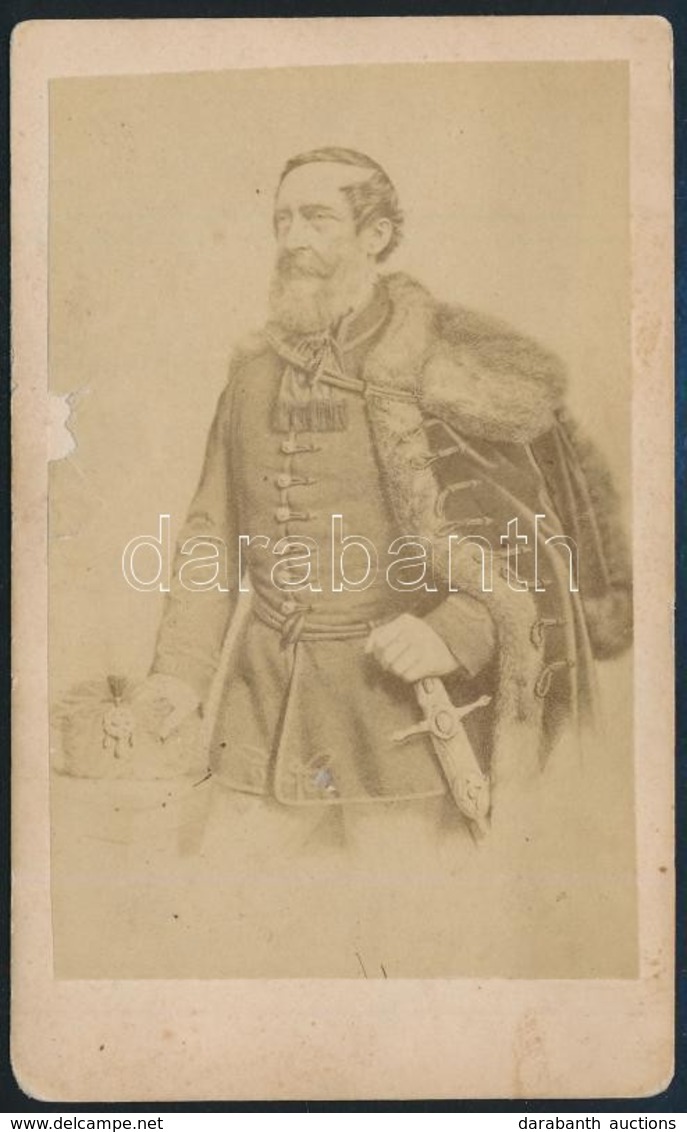 Cca 1870 Kossuth Lajos (1802-1894) Portréja, Keményhátú Fotó, A Felületén Kis Sérüléssel, Kis Hiánnyal, Egyébként Jó áll - Other & Unclassified